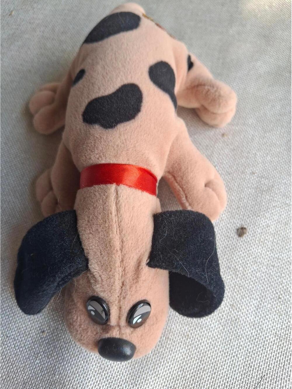 Vintage Pound Puppy brown dog